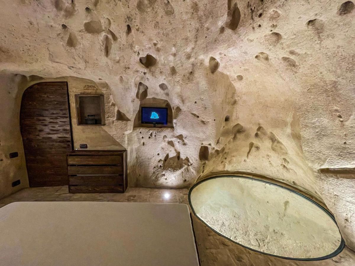 La Suite Nella Roccia Matera Bagian luar foto